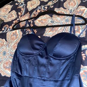 Stain dark blue dress